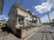 サンシャインビレッジF棟