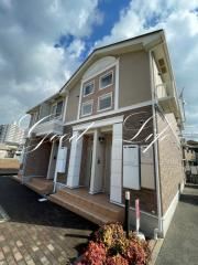 ＪＲ山陽本線宝殿駅まで徒歩14分