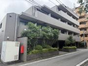 京王線芦花公園駅まで徒歩4分
