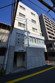 広島電鉄宇品線市役所前駅まで徒歩9分