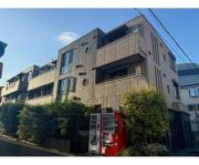 都営大江戸線代々木駅まで徒歩10分