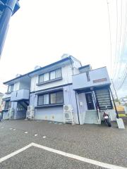ファミーユ駅南B
