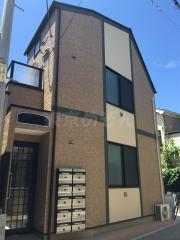 ＪＲ山手線新宿駅まで徒歩22分