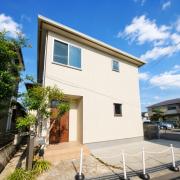 箕面桜井戸建て