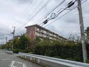 芝山団地1号棟
