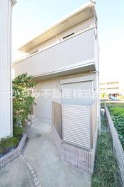 D-room向山 B