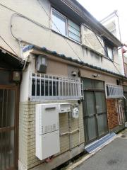 近鉄難波・奈良線河内花園駅まで徒歩10分