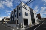 京成押上線京成立石駅まで徒歩8分