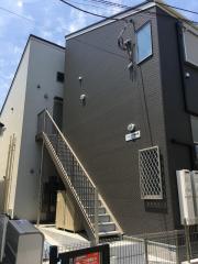 京王相模原線京王稲田堤駅まで徒歩10分