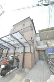 近鉄大阪線河内山本駅まで徒歩3分