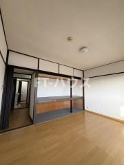 さつきが丘西住宅10号棟