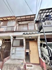 安中町8丁目貸家