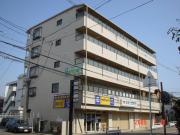 阪急京都線富田駅まで徒歩15分