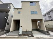 日暮里・舎人ライナー舎人公園駅まで徒歩13分