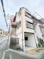 近鉄難波・奈良線瓢箪山駅まで徒歩25分