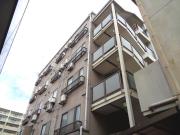 近鉄大阪線河内山本駅まで徒歩4分