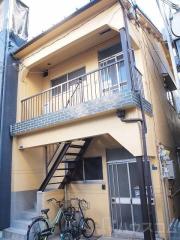 地下鉄四つ橋線岸里駅まで徒歩8分