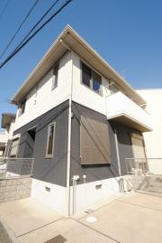 吉田泉殿町貸家