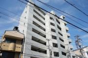 Der Strada.Y2 青山