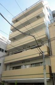 クイーンズレゾン新御徒町
