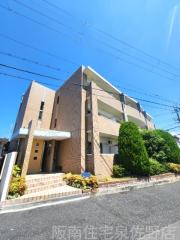 南海本線泉佐野駅まで徒歩11分