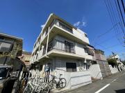 京王井の頭線下北沢駅まで徒歩15分