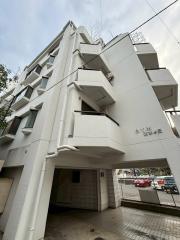 山陽電鉄本線西舞子駅まで徒歩24分
