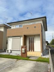 鴻巣市氷川町貸家