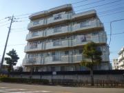 京王線つつじヶ丘駅まで徒歩4分
