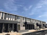 京王線長沼駅まで徒歩20分