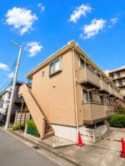 小田急小田原線新百合ヶ丘駅まで徒歩7分