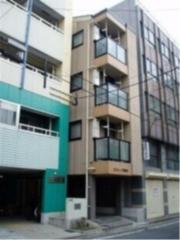 地下鉄箱崎線呉服町駅まで徒歩2分