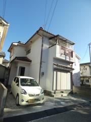 平岡町一色貸家