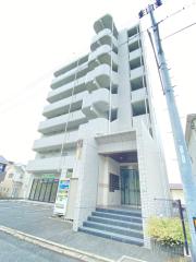 広島電鉄宮島線楽々園駅まで徒歩27分