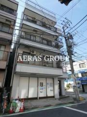AKビル