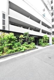 ＪＲ総武線（各駅停車）東中野駅まで徒歩2分