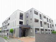 多摩都市モノレール桜街道駅まで徒歩6分