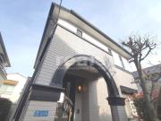 ＪＲ中央線吉祥寺駅までバス約11分 徒歩1分