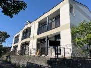小田急小田原線東海大学前駅まで徒歩20分
