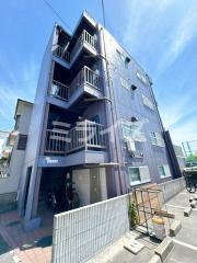 地下鉄御堂筋線江坂駅まで徒歩13分