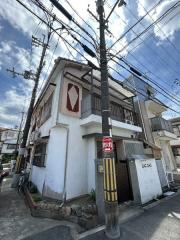 大阪モノレール本線柴原阪大前駅まで徒歩11分