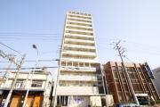 南海本線堺駅まで徒歩14分