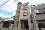 ＪＲ伯備線備中高梁駅まで徒歩11分
