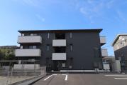 イーストプレイス須屋