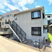 小田急小田原線新百合ヶ丘駅まで徒歩15分