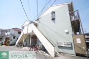 京王相模原線京王稲田堤駅まで徒歩4分