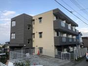 小田急小田原線東海大学前駅まで徒歩8分