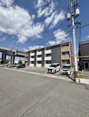 ＪＲ山陽本線東福山駅まで徒歩13分