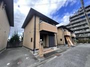 前田メゾネットC