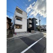 PLATINUM HILLS R